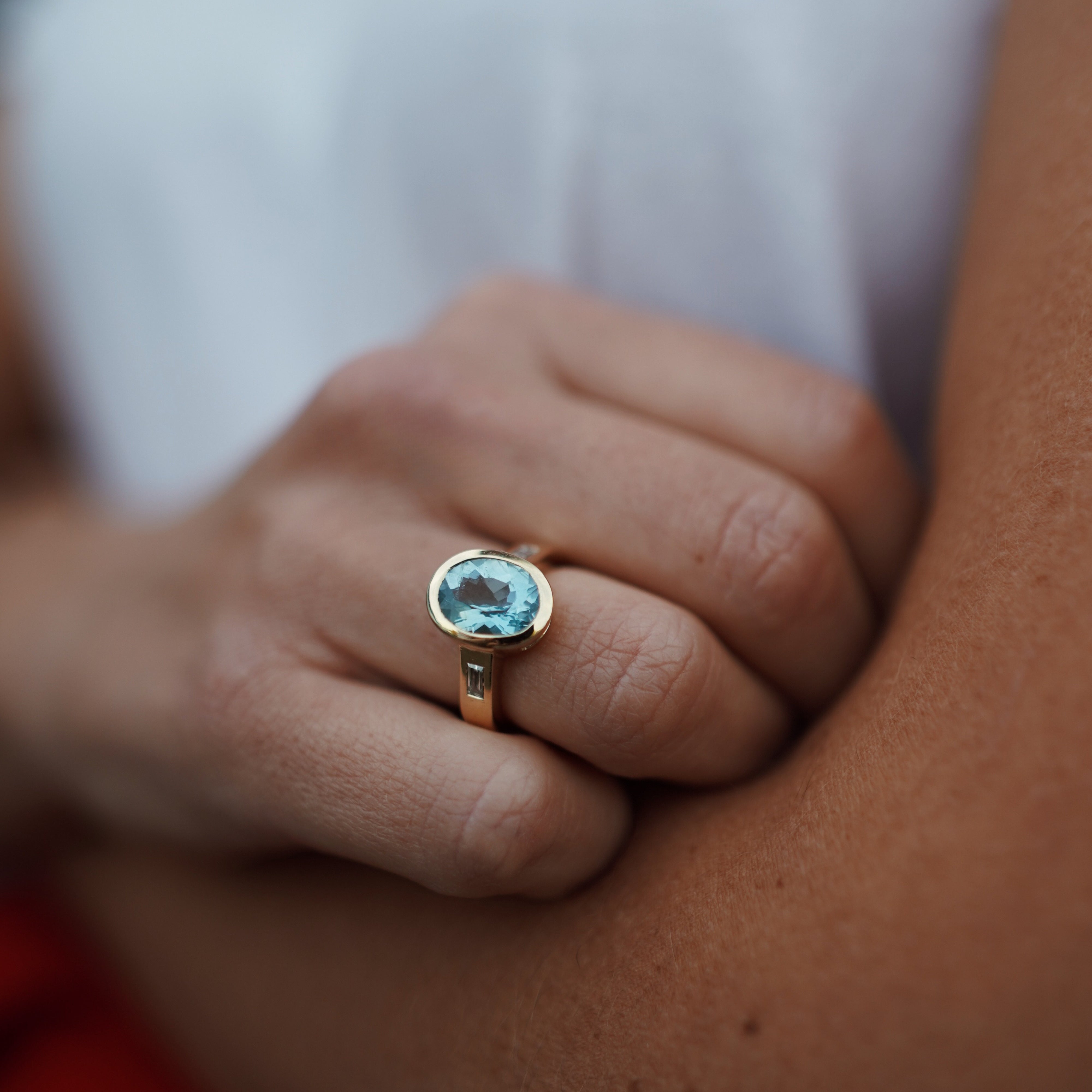 INDIRA Gold Zimbaqua Aquamarine & Diamond Ring 3 INDIRA Gold Zimbaqua Aquamarine & Diamond Ring