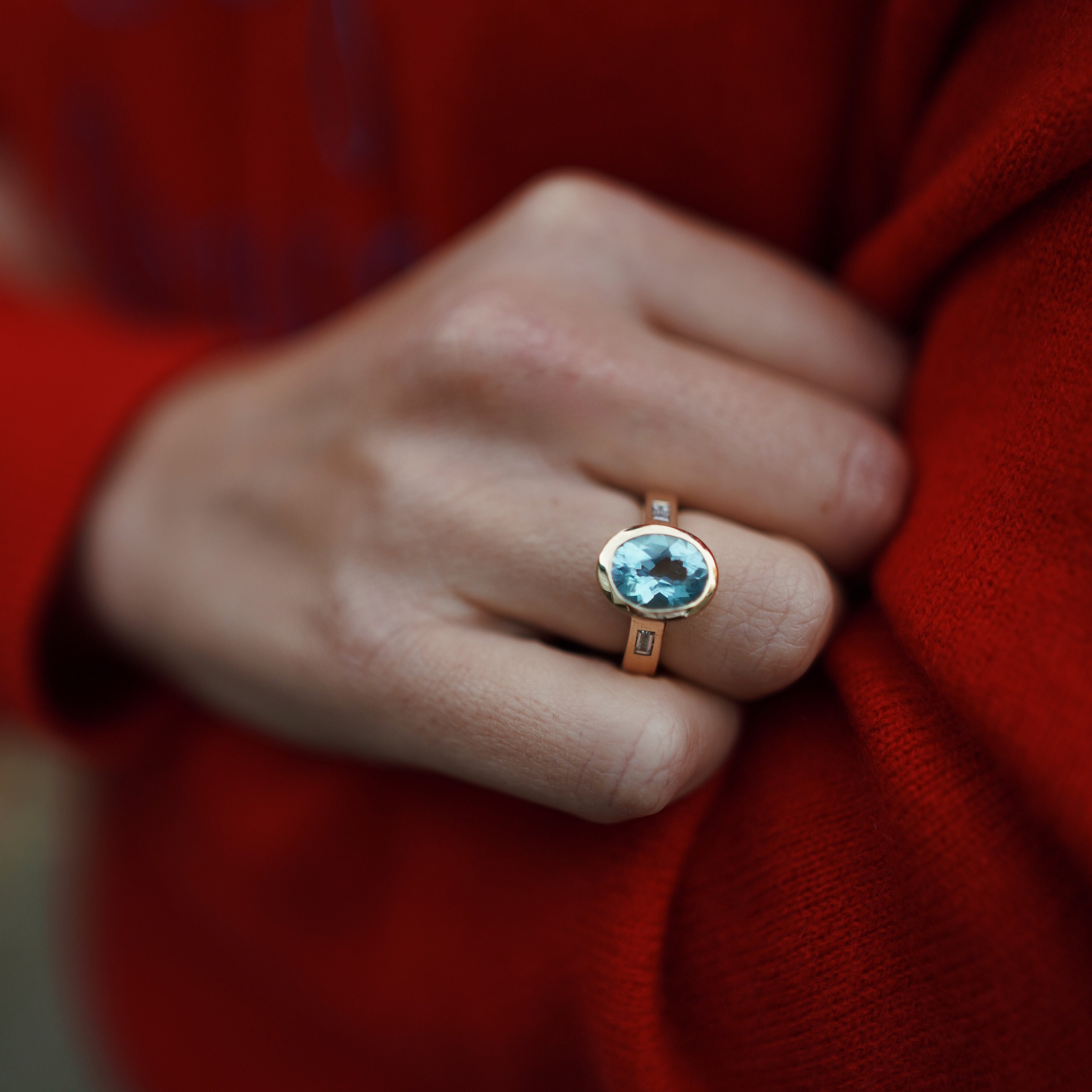 INDIRA Gold Zimbaqua Aquamarine & Diamond Ring 4 INDIRA Gold Zimbaqua Aquamarine & Diamond Ring