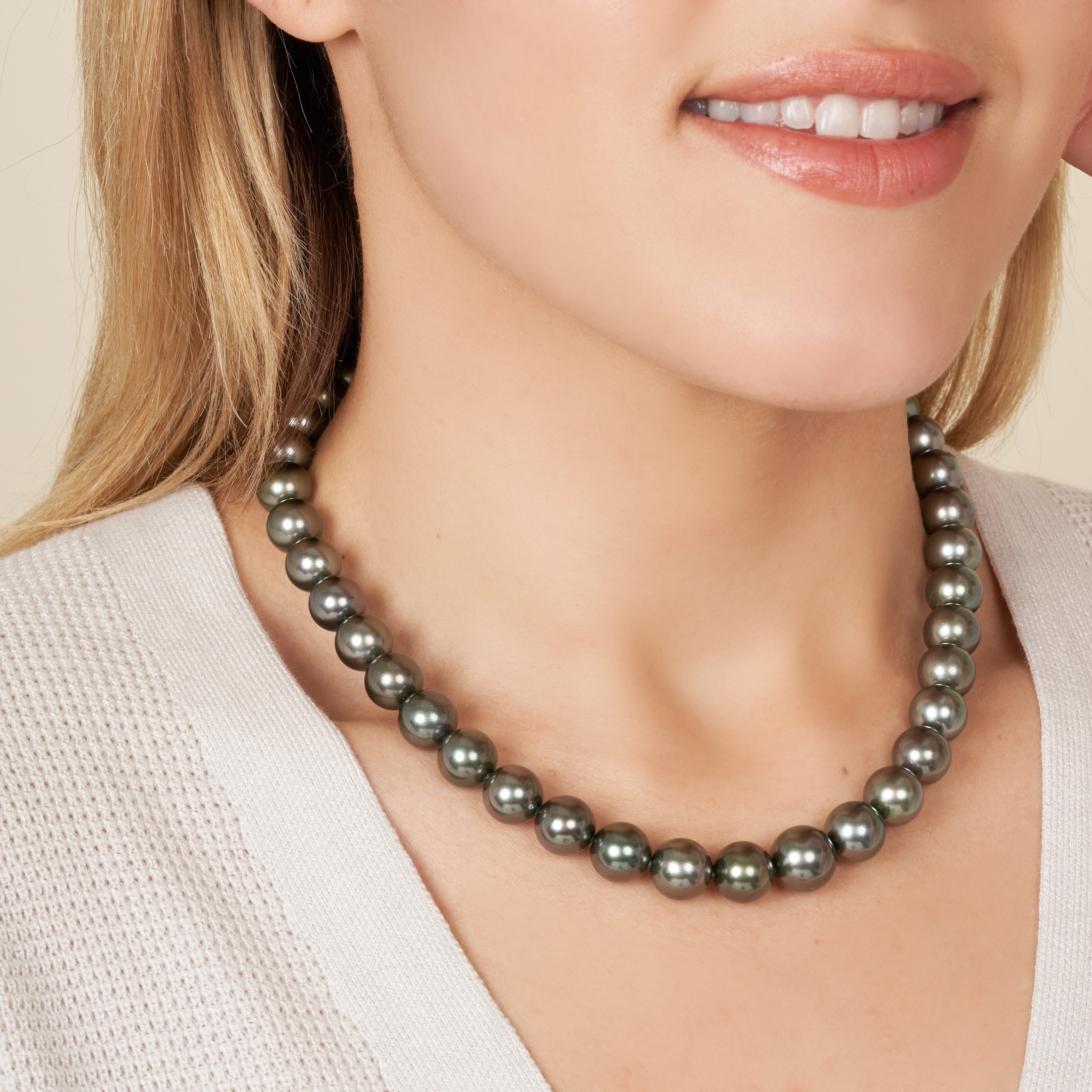 10.0-12.4 mm AA+/AAA Tahitian Round Pearl Necklace