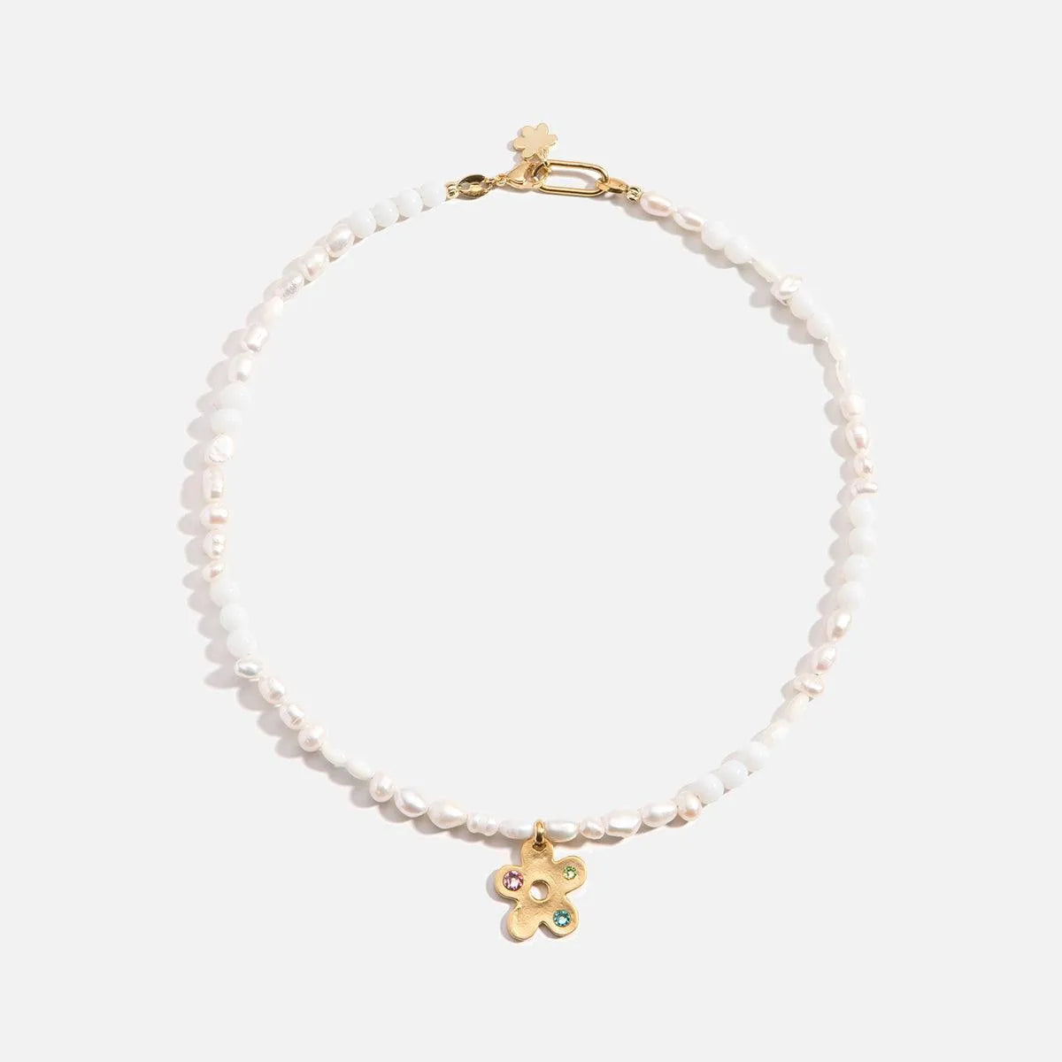 Flower Pow Pow Pearly Necklace