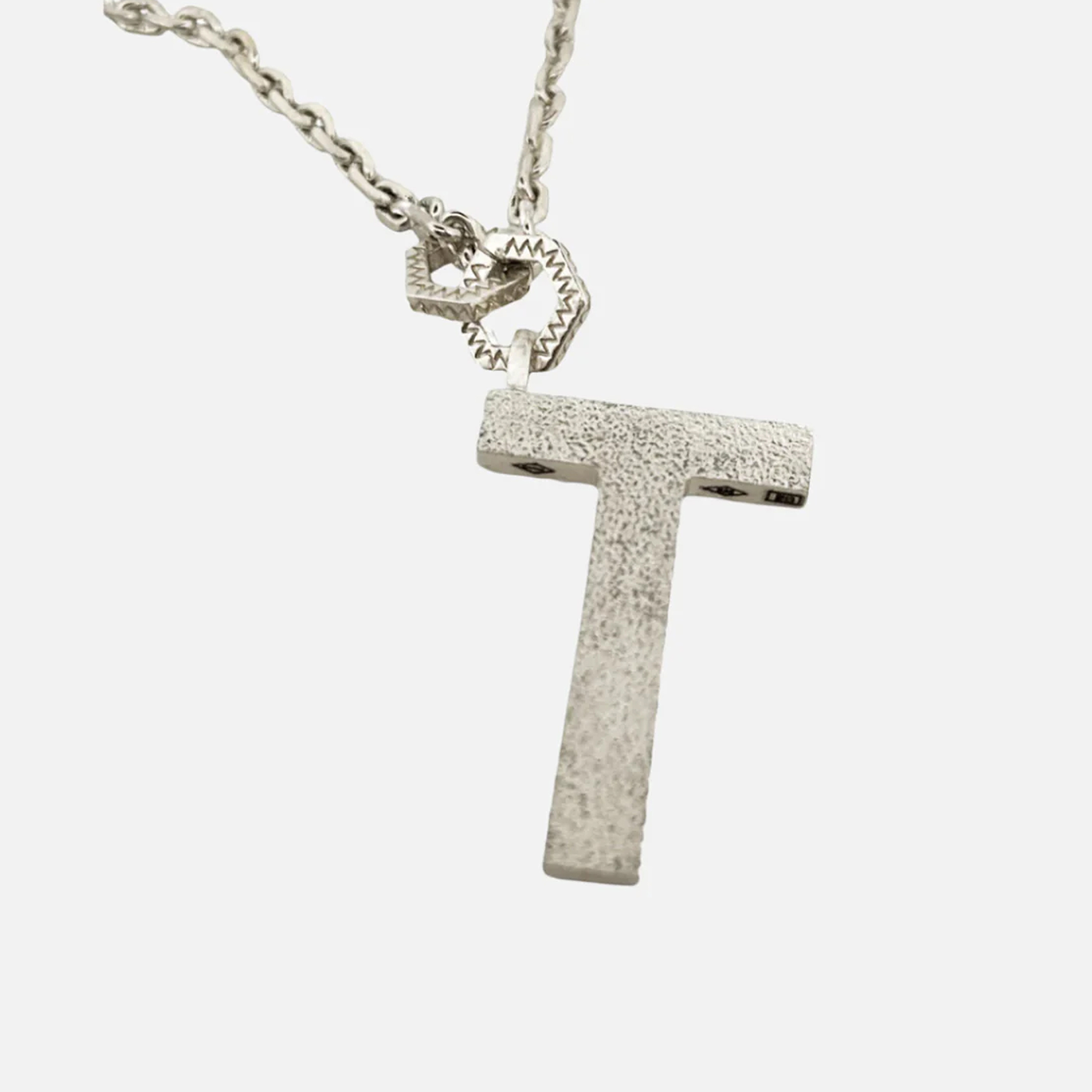 Nomen Pendant